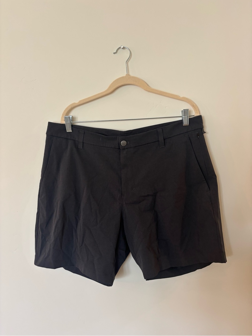 lululemon athletica Black Flat-Front Men's Shorts